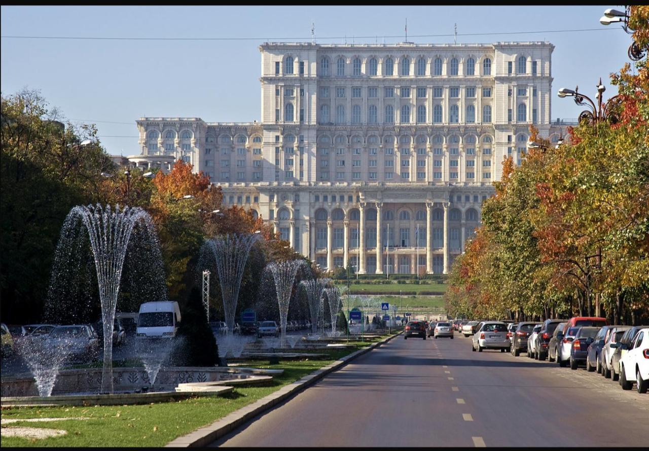 Color Apartments Unirii 14 Blv Bucarest Extérieur photo